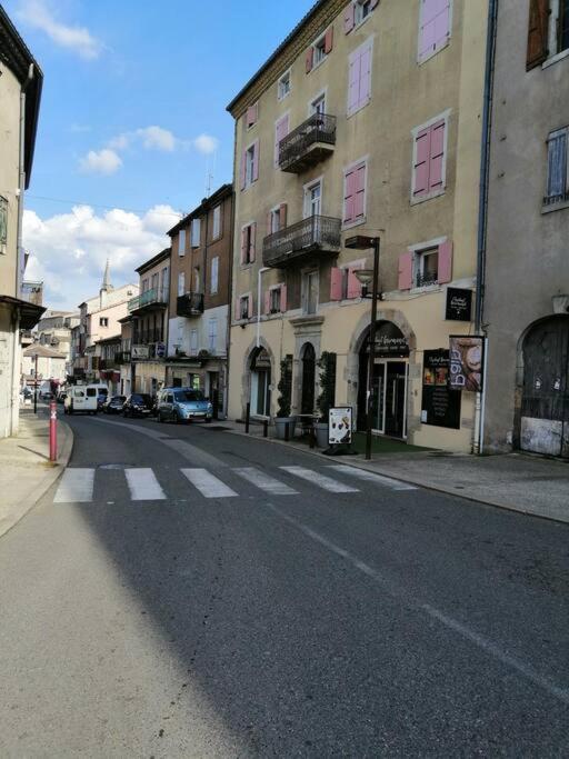 Joyeuse, Superbe Appartement D'Environs 30M2. Exterior foto