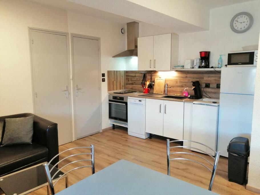 Joyeuse, Superbe Appartement D'Environs 30M2. Exterior foto